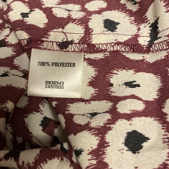 Van Heusen Brown and Cream Floral Blouse - Picture 7 of 8